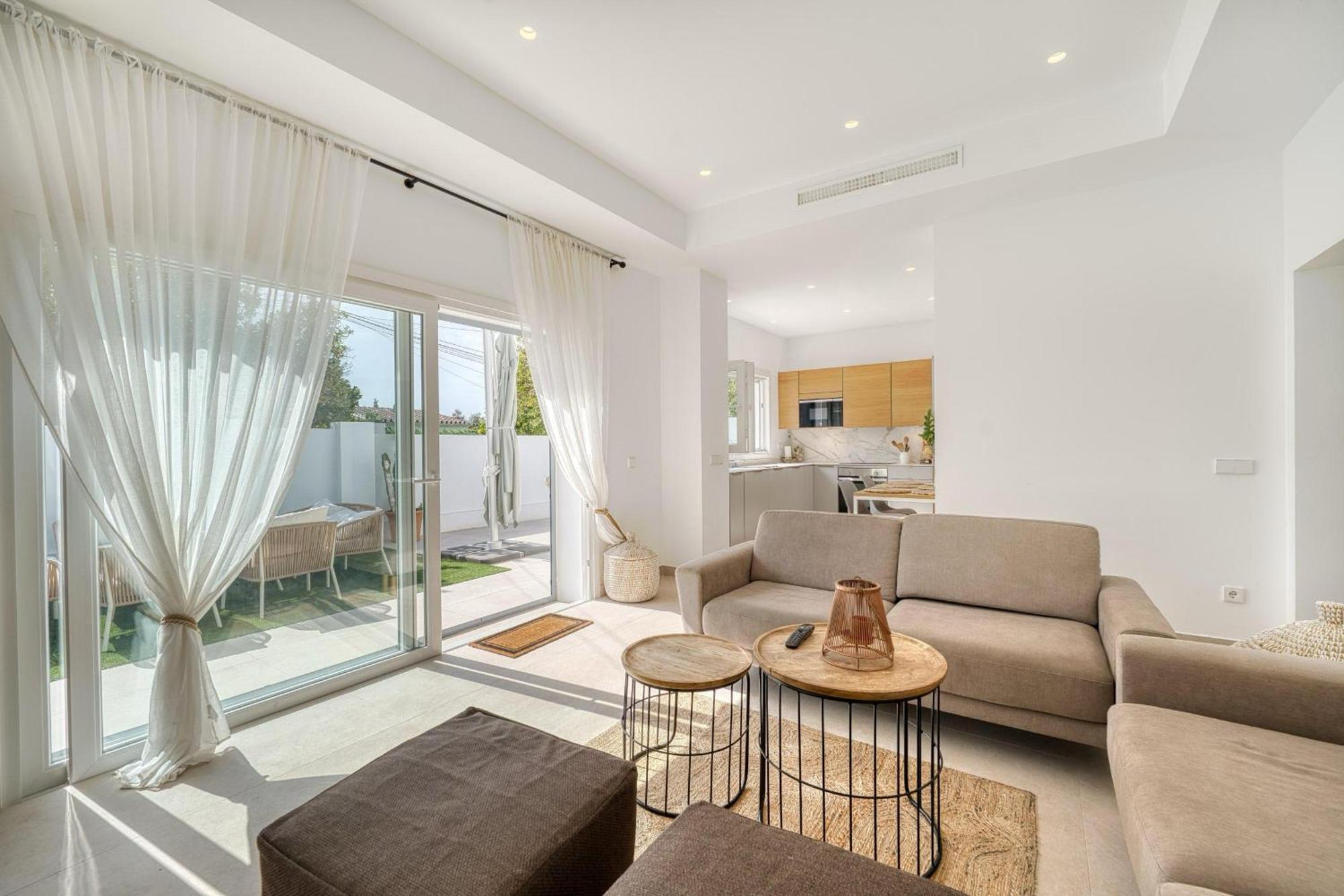 Holiday home 1182 Town Modern House Center *
