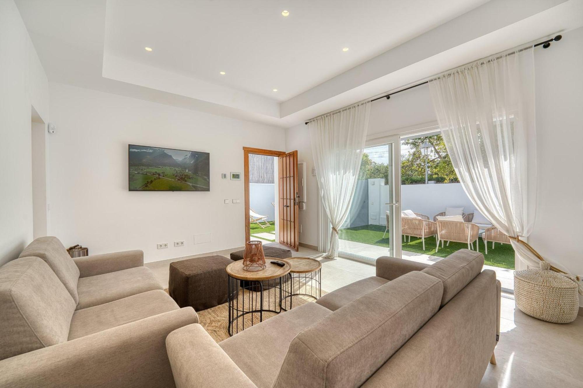 1182 Town Modern House Center Marbella